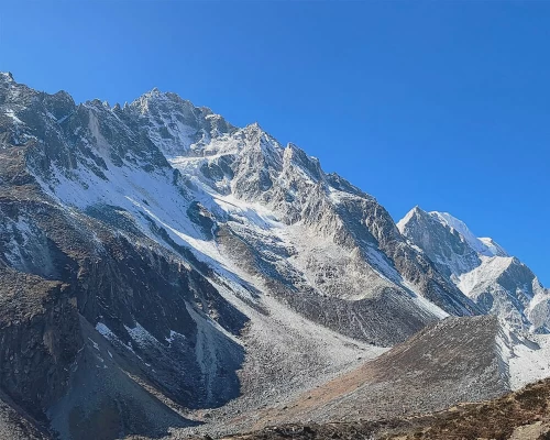 Manaslucircuit samaghau